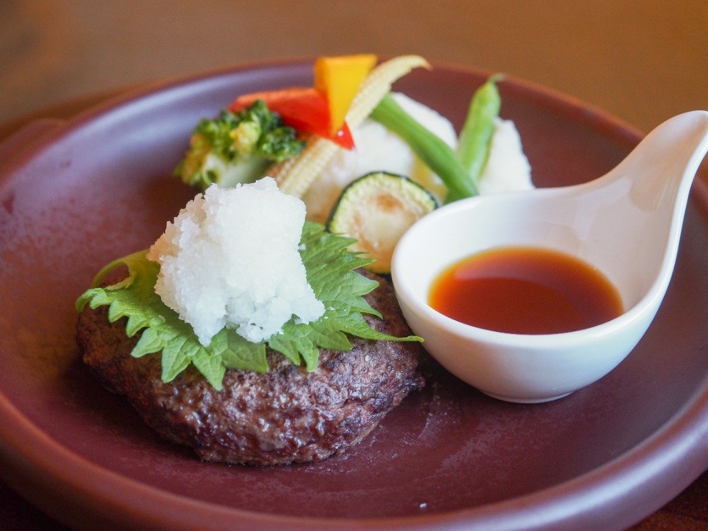 ステーク・アッシェ ランチプレート